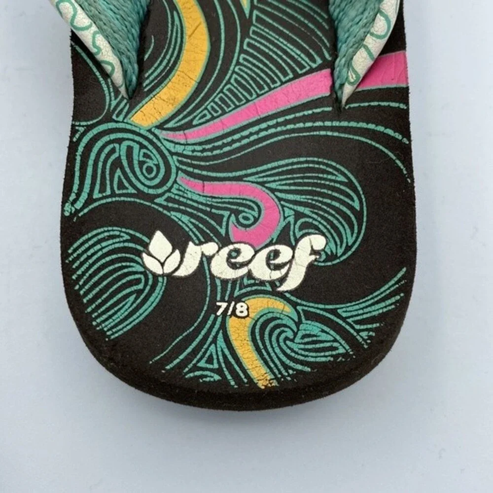 Reef kids 7/8 Sandals Flip Flop Thong Teal Pink Slip On Black Soles